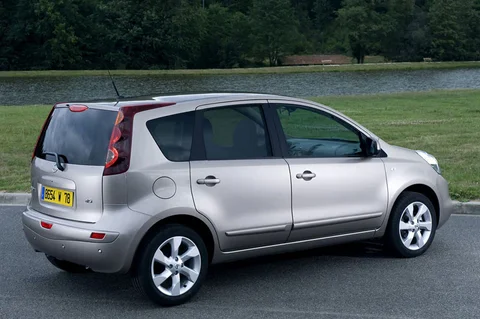 Nissan Note 1.6 Acenta 2009 view 3