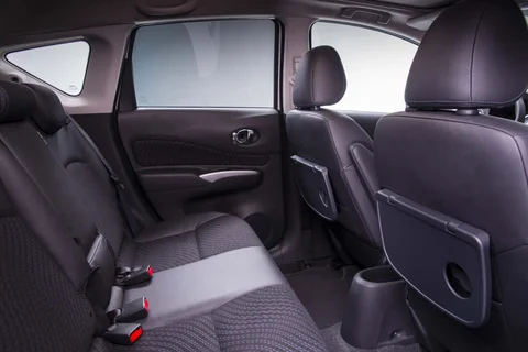 Nissan Note 1.2 DIG-S Tekna 2014 view 5