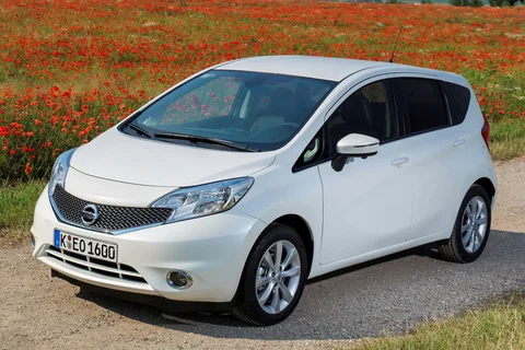 Nissan Note 1.2 DIG-S Tekna 2014 view 11