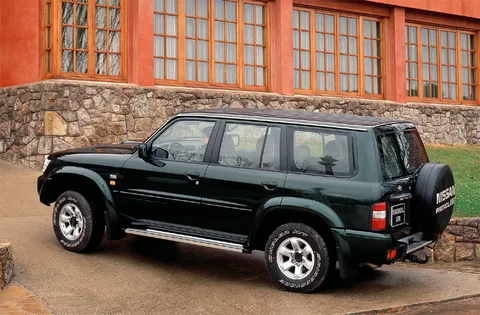 Nissan Patrol GR 2.8 Turbo D 1998 view 6