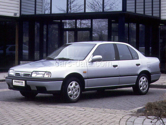 Nissan Primera 1.6 L 1993 front view