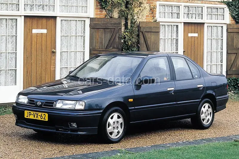 Nissan Primera 2.0 SE 1994 front view