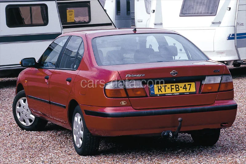 Nissan Primera 2.0 GT 1997 front view