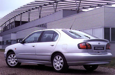 Nissan Primera 2.0 Elegance 1999 view 4
