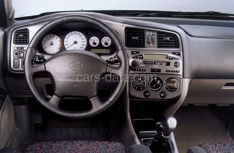 Nissan Primera Wagon 2.0 Elegance Plus 1999 front view
