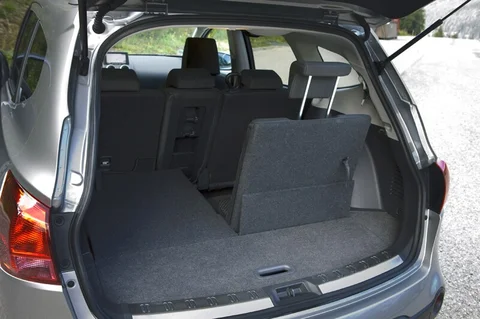 Nissan Qashqai Qashqai+2 2.0 Optima 2008 view 3