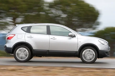 Nissan Qashqai 1.6 Techview Edition 2012 view 6