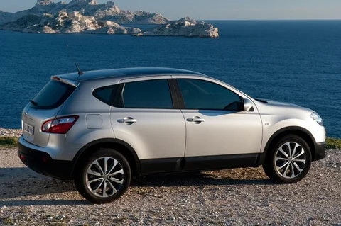 Nissan Qashqai 1.6 Techview Edition 2012 view 9