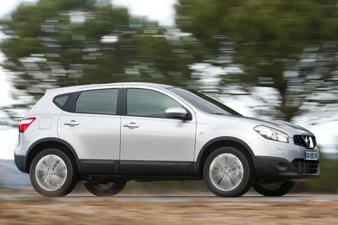 Nissan Qashqai 1.6 Techview Edition 2012 view 11
