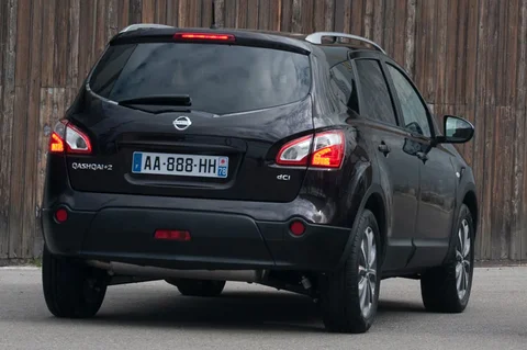 Nissan Qashqai Qashqai+2 Van 1.6 dCi Optima 2012 view 4