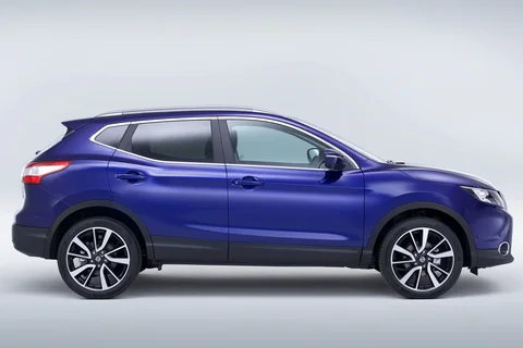 Nissan Qashqai 1.6 DIG-T Acenta 2014 view 2