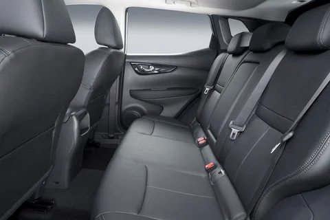 Nissan Qashqai 1.6 DIG-T Acenta 2014 view 8