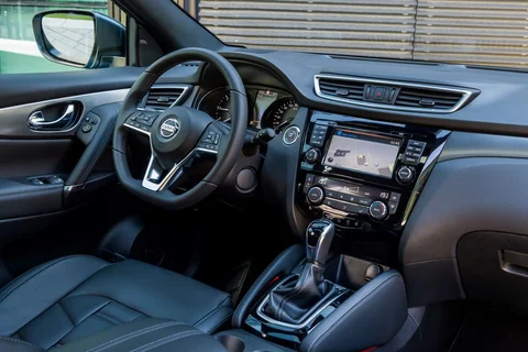Nissan Qashqai 2017 front view