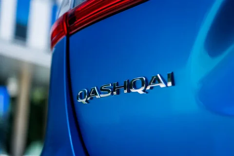 Nissan Qashqai dCi 110 Acenta 2017 view 3