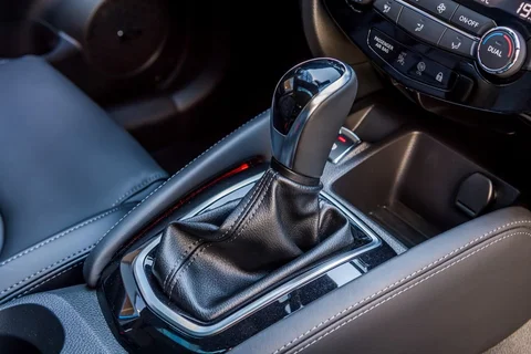 Nissan Qashqai dCi 110 Acenta 2017 view 7