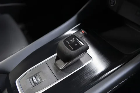 Nissan Qashqai e-Power Acenta 2023 view 5