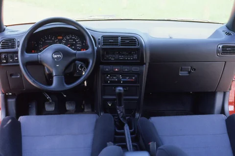 Nissan Sunny 1.4 L 1991 view 10
