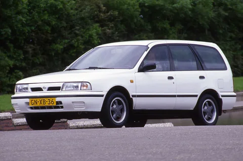 Nissan Sunny Wagon 2.0 D LX 1991 view 3