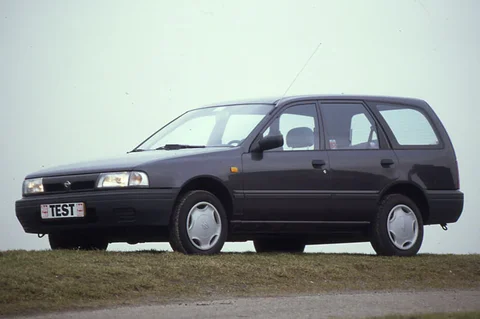 Nissan Sunny Wagon 2.0 D LX 1991 view 4