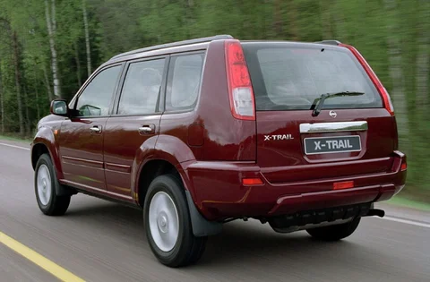 Nissan X-Trail 2.5 Elegance 2003 view 7