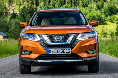 Nissan X-Trail dCi 177 Acenta 2017 view 7