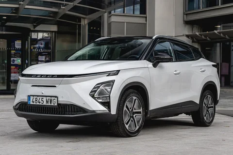 Omoda 5 EV Premium 2025 view 12