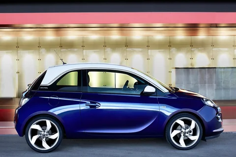 Opel Adam 1.2 Jam Favourite 2014 view 2