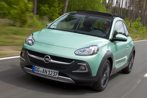 Opel Adam 1.4 87hp Rocks 2015 view 7