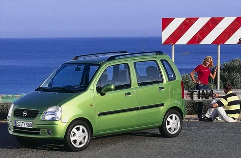 Opel Agila 1.2-16V NJoy 2003 view 2