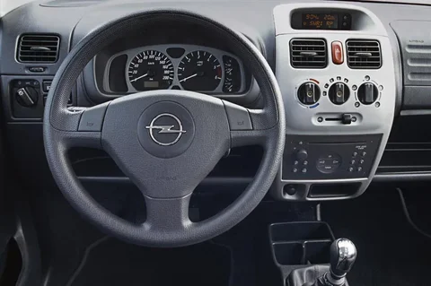 Opel Agila 1.2-16V Temptation 2007 view 5