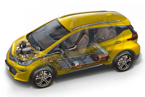 Opel Ampera-e 60kWh Business 2017 view 2
