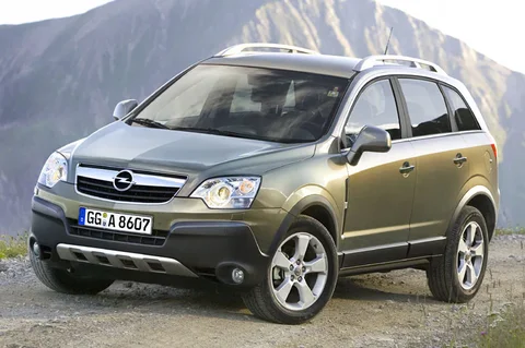 Opel Antara 2.4 Essentia 2007 view 5