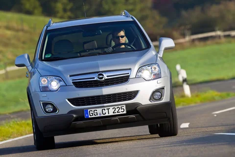 Opel Antara 2.4 Edition 2x4 2011 view 8