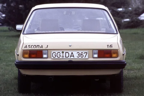 Opel Ascona 2.0 E SR 1980 view 4