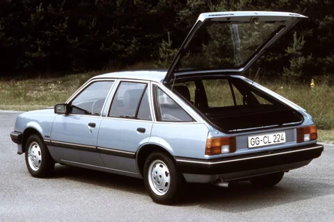 Opel Ascona 1.6 D Berlina 1982 view 2