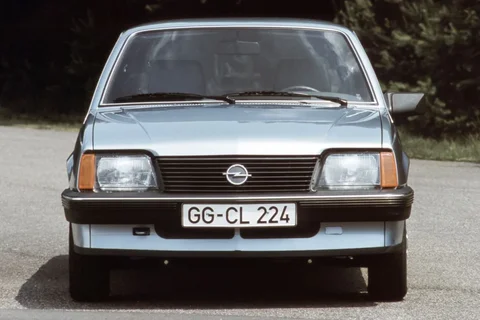 Opel Ascona 1.6 D Berlina 1982 view 5