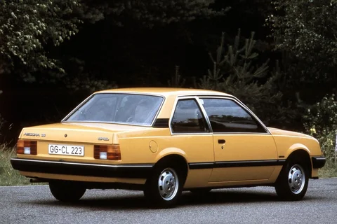 Opel Ascona 1.8 E Luxe 1982 view 4