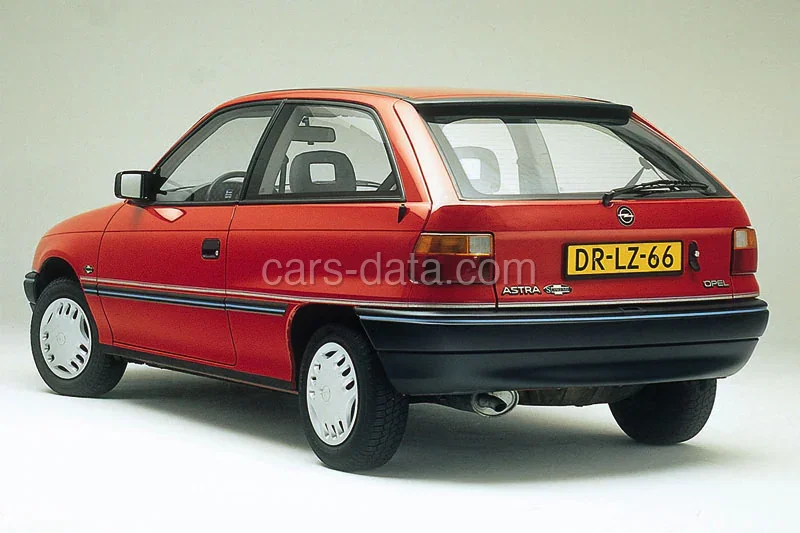 Opel Astra 1.7 D GL 1991 front view