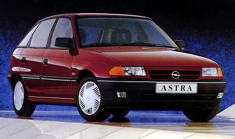 Opel Astra 2.0i CD 1991 view 2