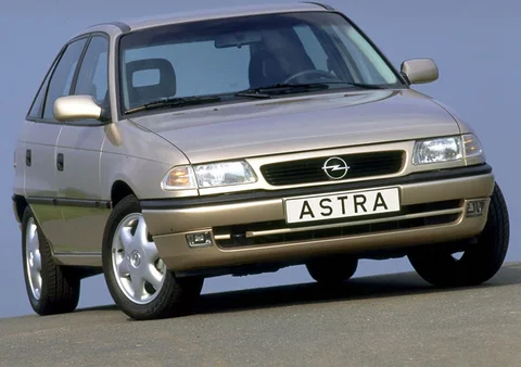 Opel Astra 1.4i GL 1994 view 5