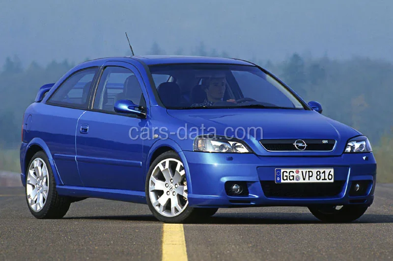 Opel Astra 2.0 Turbo OPC 2002 front view