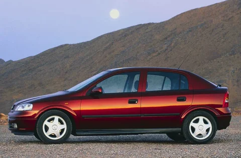 Opel Astra 1.7 CDTi GL 2003 view 7