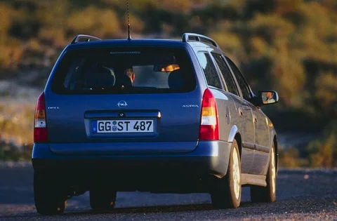 Opel Astra Estate 1.7 CDTi GL 2003 view 7