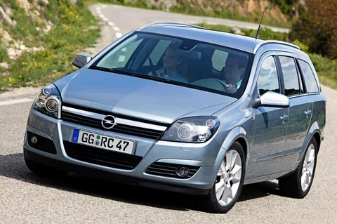 Opel Astra Estate 1.4 Elegance 2004 view 4