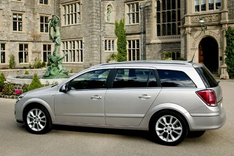 Opel Astra Estate 1.4 Elegance 2004 view 5