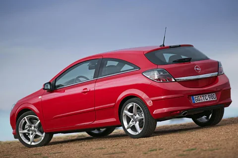 Opel Astra GTC 1.8 Cosmo 2006 view 11