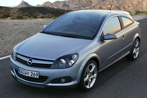 Opel Astra GTC 1.8 Cosmo 2006 view 7