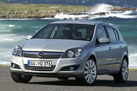 Opel Astra 1.4 Temptation 2007 view 6