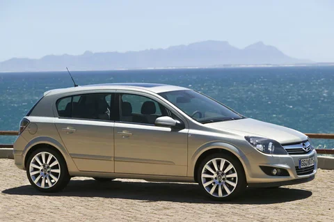Opel Astra 1.4 Temptation 2007 view 7