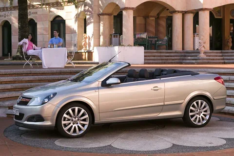 Opel Astra TwinTop 1.6 Temptation 2007 view 8